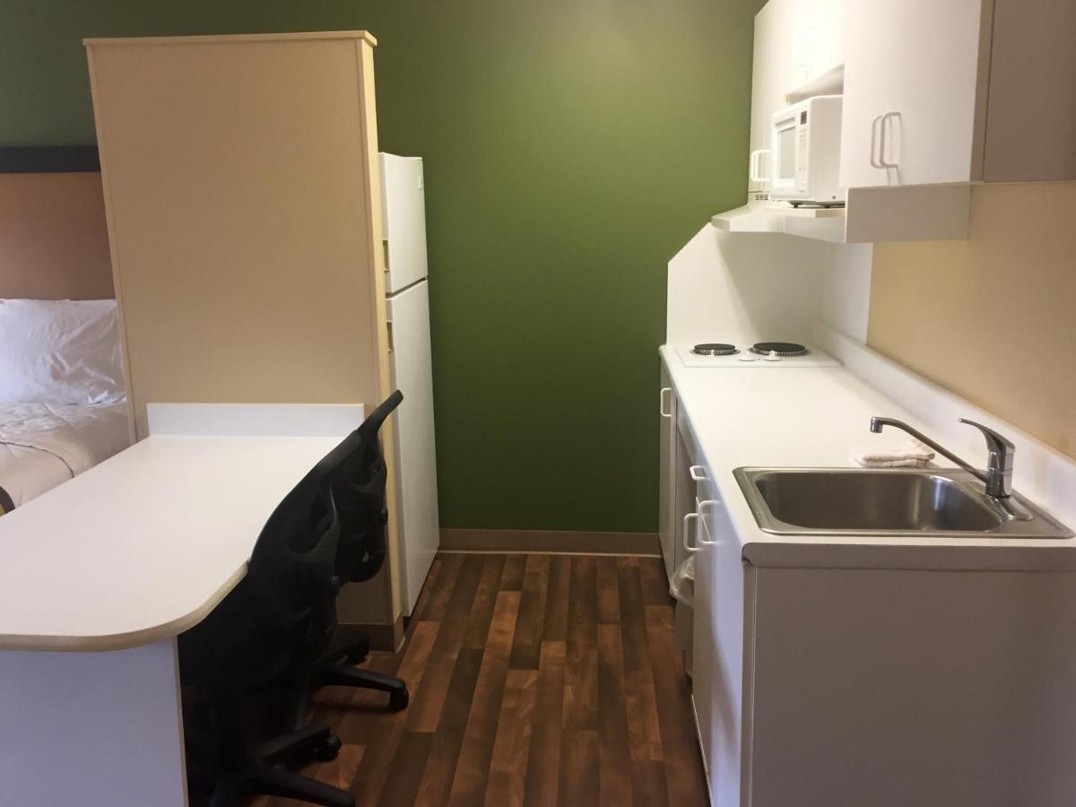 Extended Stay America Select Suites - Chicago - Hanover Park מראה חיצוני תמונה