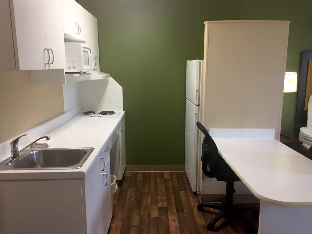 Extended Stay America Select Suites - Chicago - Hanover Park חדר תמונה