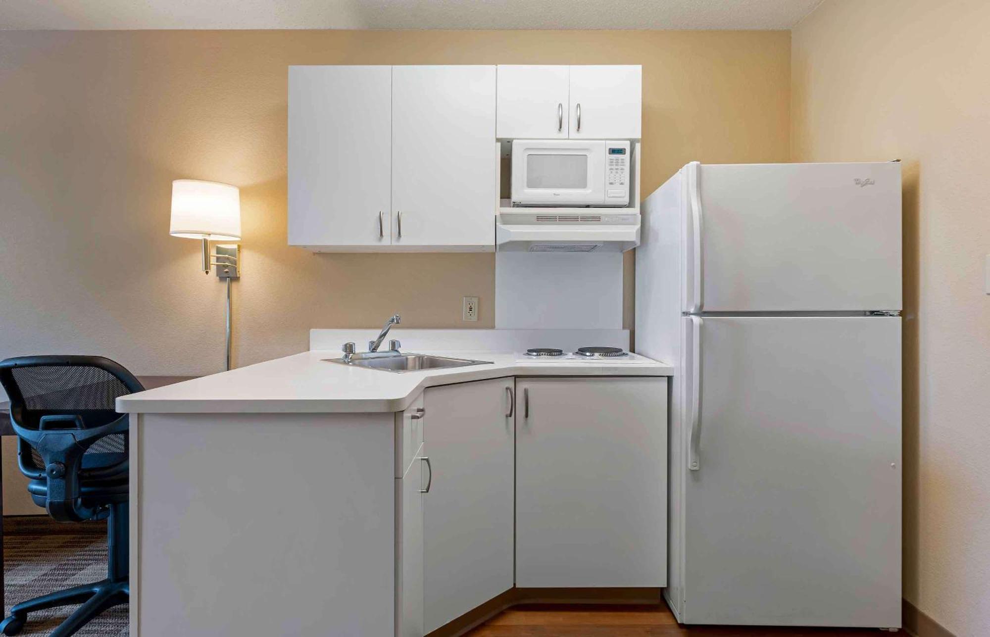Extended Stay America Select Suites - Chicago - Hanover Park מראה חיצוני תמונה