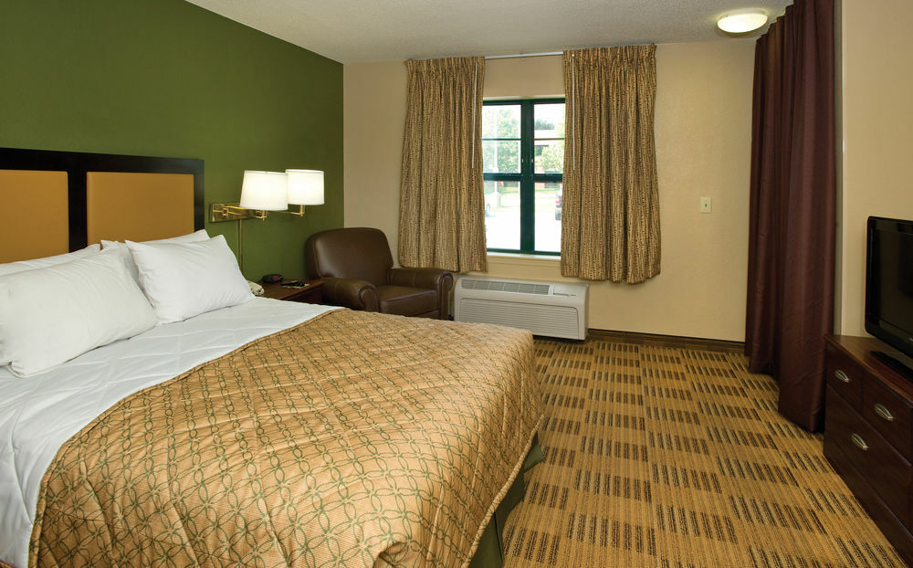 Extended Stay America Select Suites - Chicago - Hanover Park מראה חיצוני תמונה
